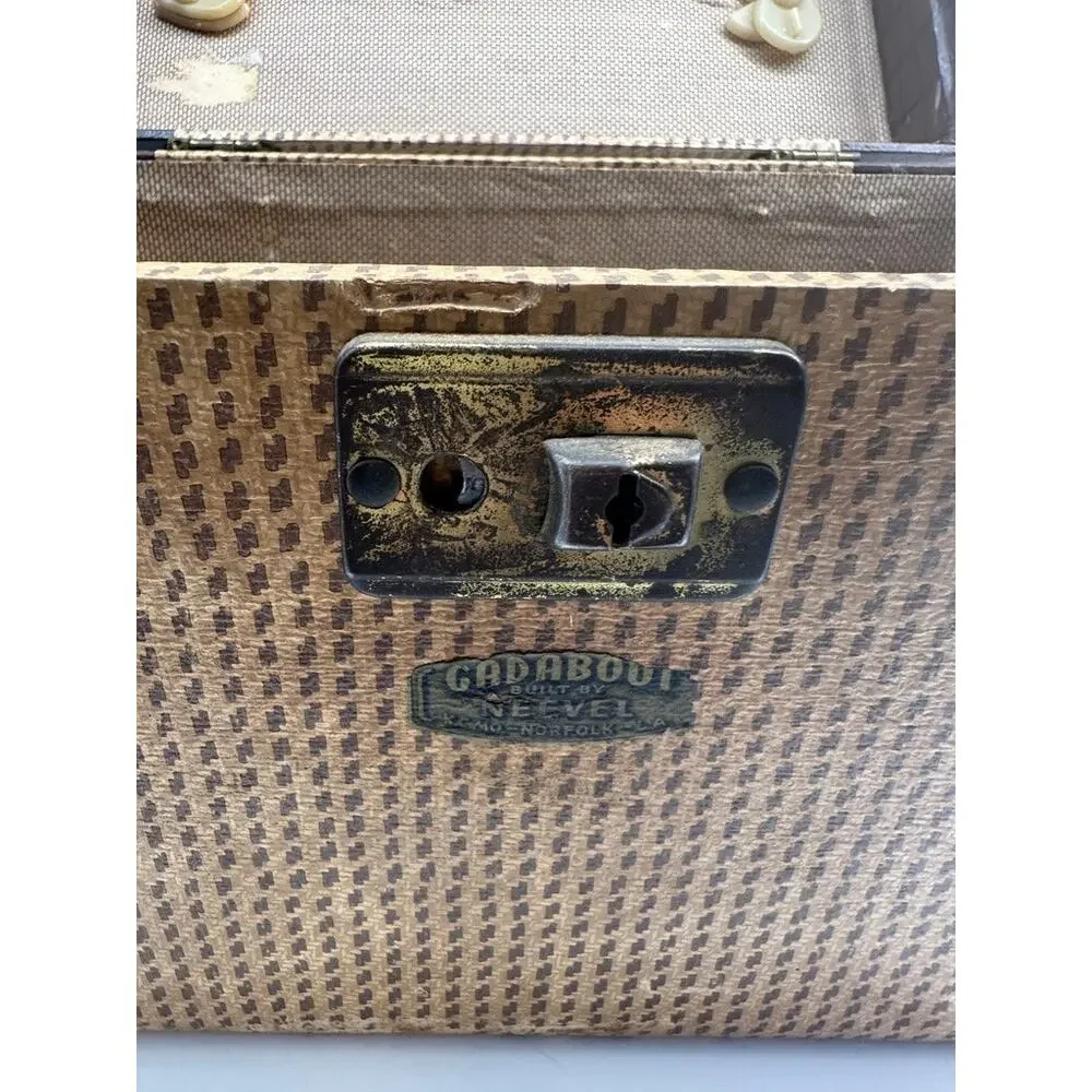 Vintage Gadabout Neevel Train Case Makeup Case Faux Alligator 1940s Brown USA